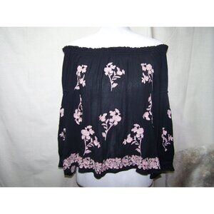 American Eagle Top Blouse Off Shoulder Sz. Medium Black/Pink